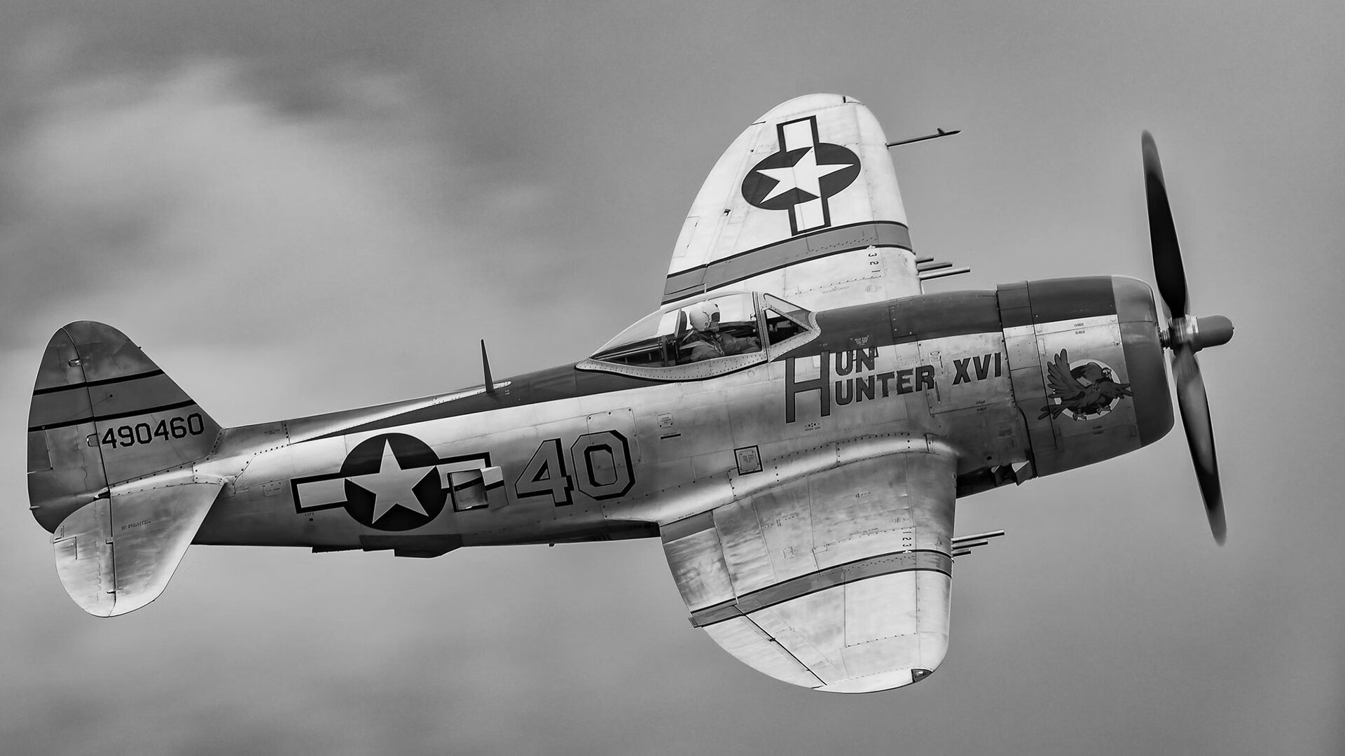 开云体育在线官网-里昂边路推进撕破防线形成空档，里昂队套